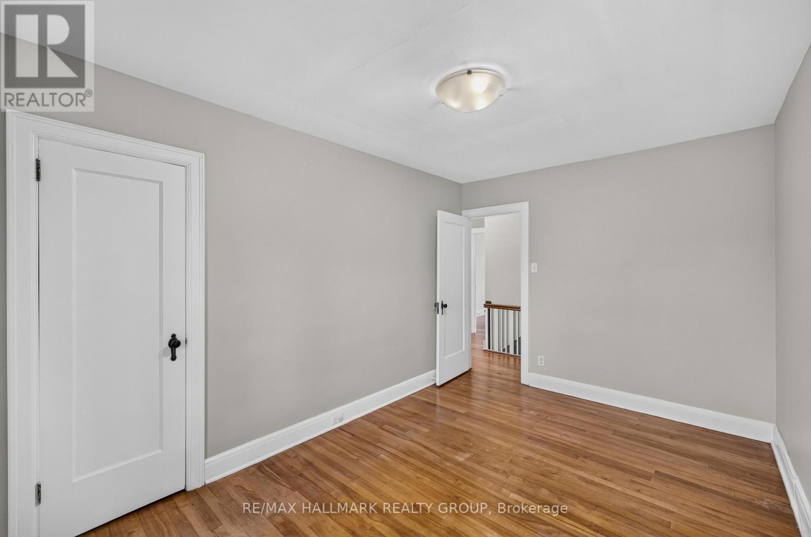 418 HAMILTON AVENUE S - 18