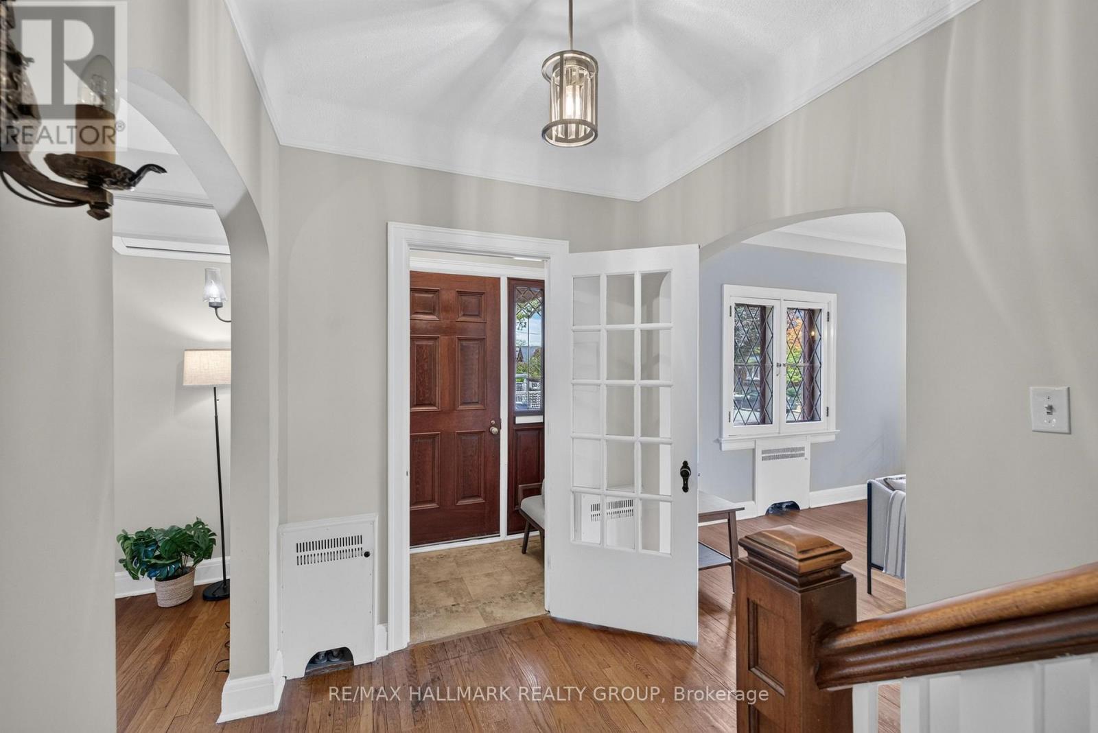 418 HAMILTON AVENUE S - 3