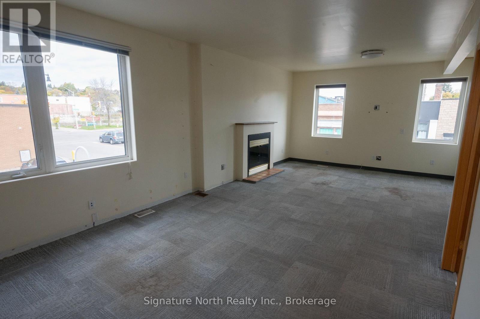 287 Bay Street — photo 16