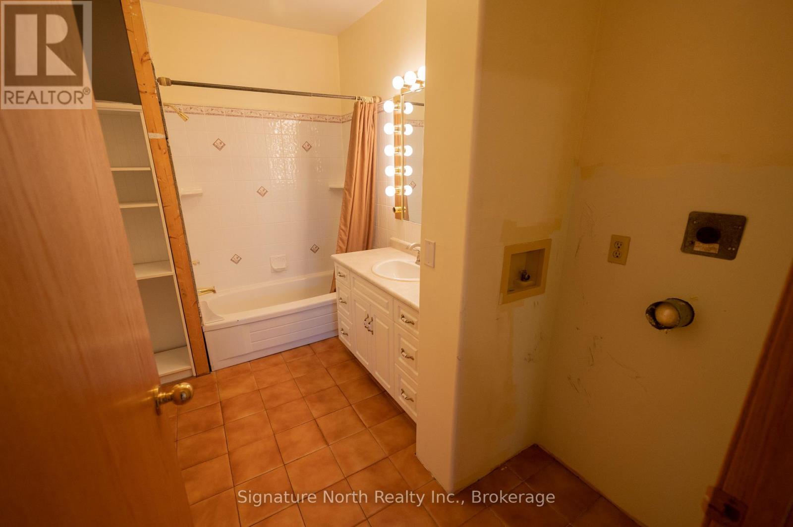 287 Bay Street — photo 24