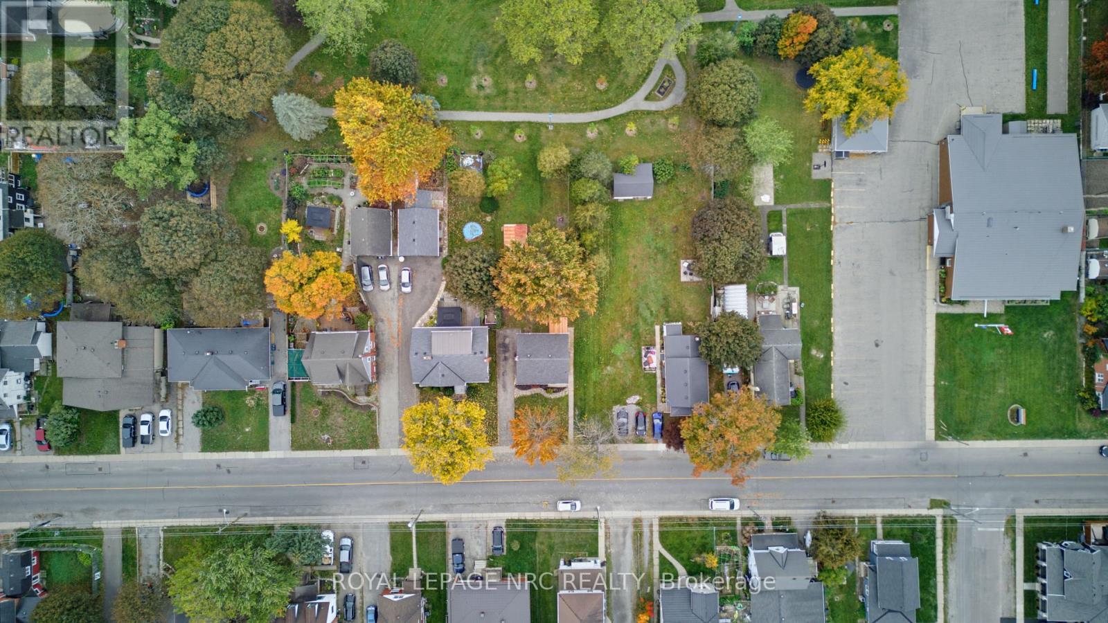 536 FIELDEN AVENUE - 36
