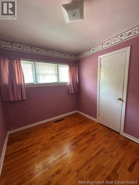 44 Fallsview Avenue - 21