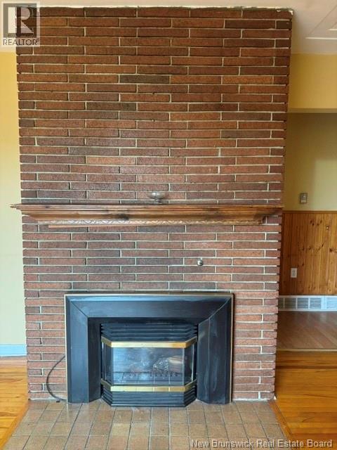 44 Fallsview Avenue - 36