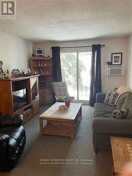 819 Macodrum Drive — photo 10