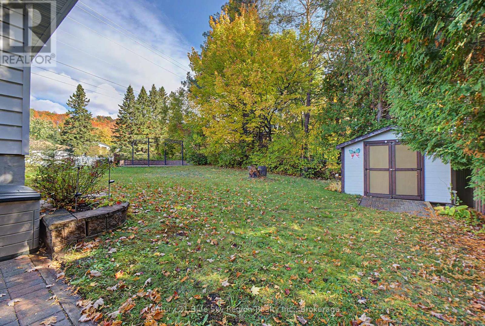 1550 CHAPAIS STREET - Image 43