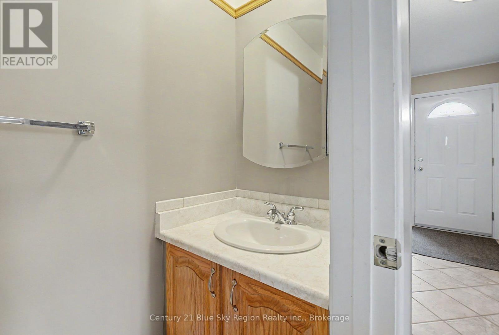 1550 CHAPAIS STREET - Image 6