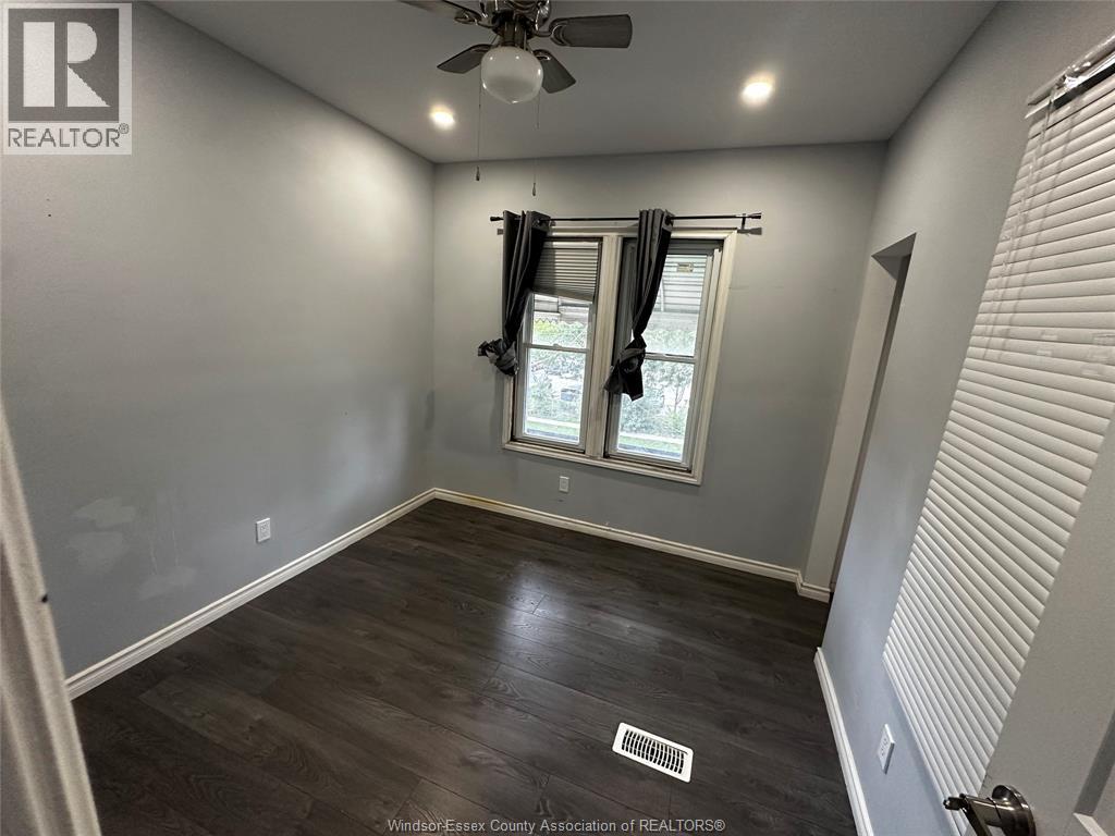 3114 Peter Street — photo 13