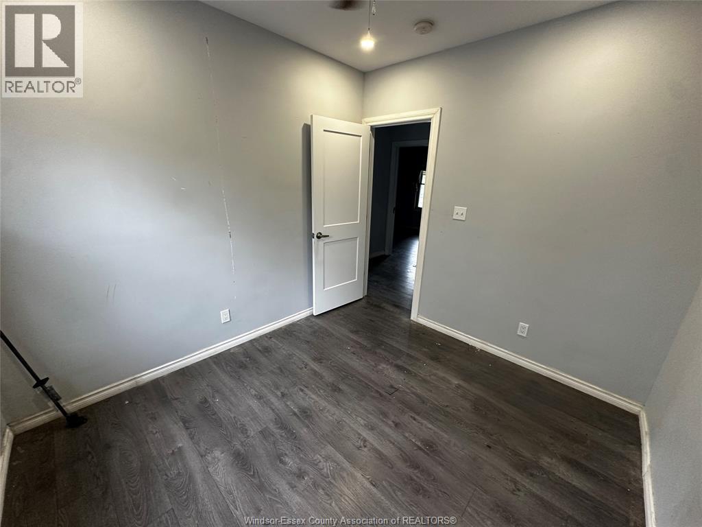 3114 PETER STREET, Windsor — photo 8