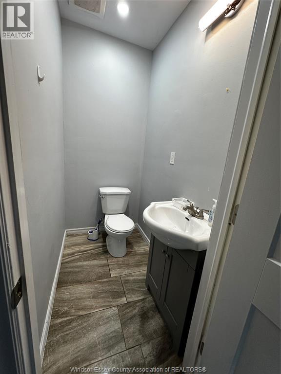 3114 PETER STREET, Windsor — photo 9