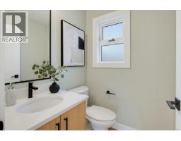 970 Siskin Ridge, Langford, BC V9C2X9 Photo 13