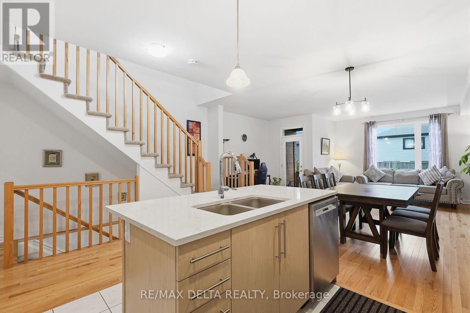 275 De L'Etang Street — photo 7