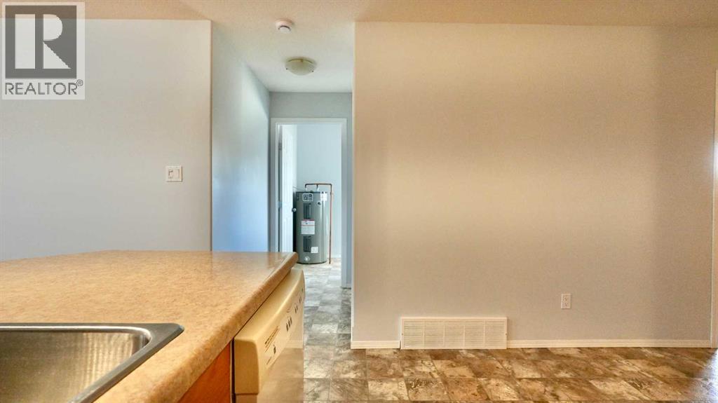 4903 50 Street - 26