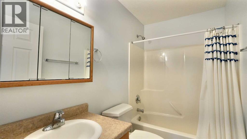 4903 50 Street - 30
