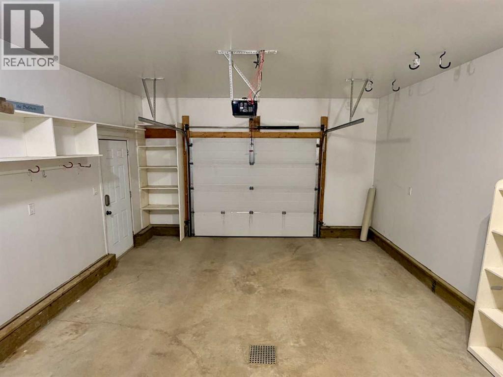 4903 50 Street - 44