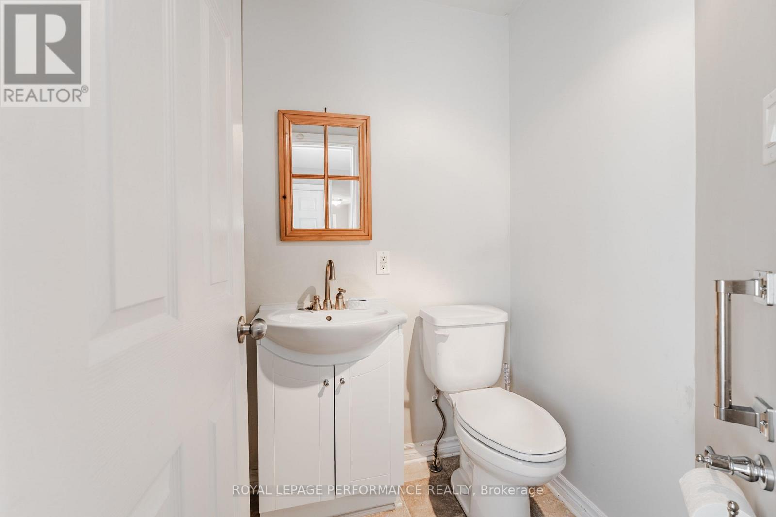 6 Whitehead Street — photo 12