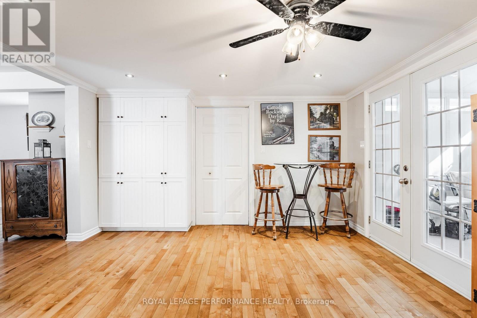 6 WHITEHEAD STREET - 18