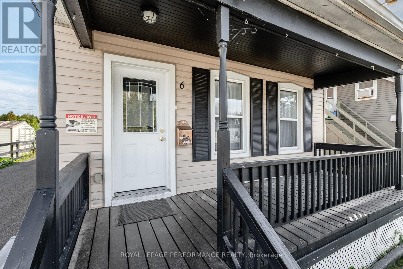 6 Whitehead Street — photo 32