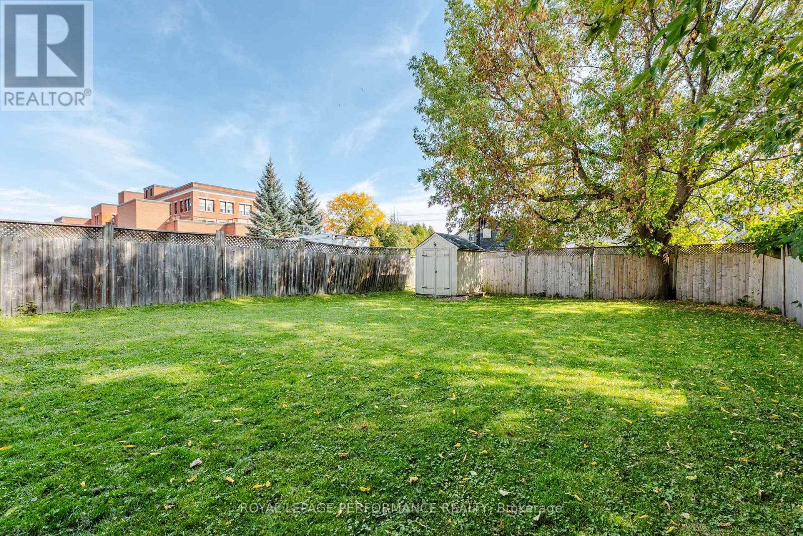 6 Whitehead Street — photo 35