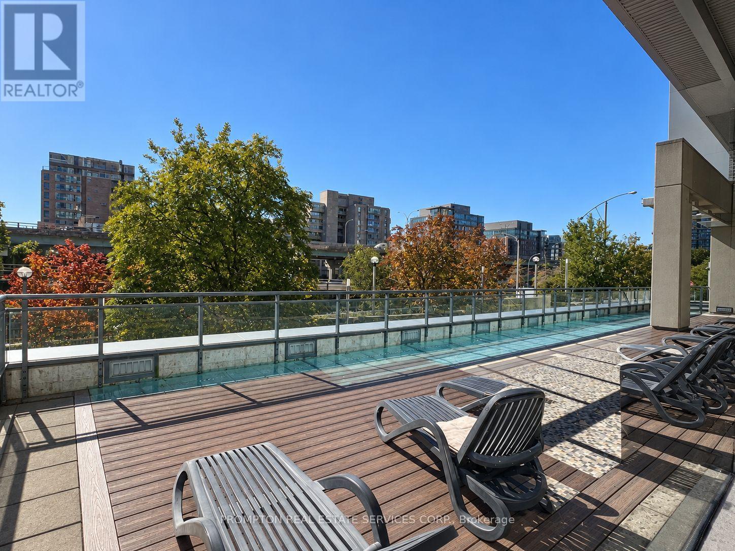 15 Fort York Boulevard — photo 35
