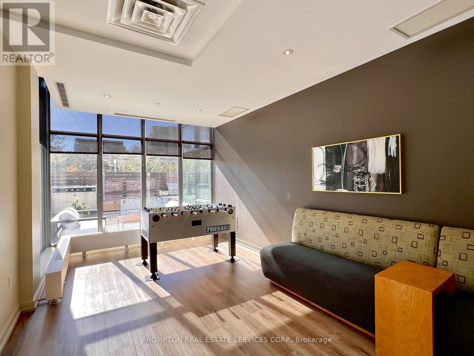 15 Fort York Boulevard — photo 47