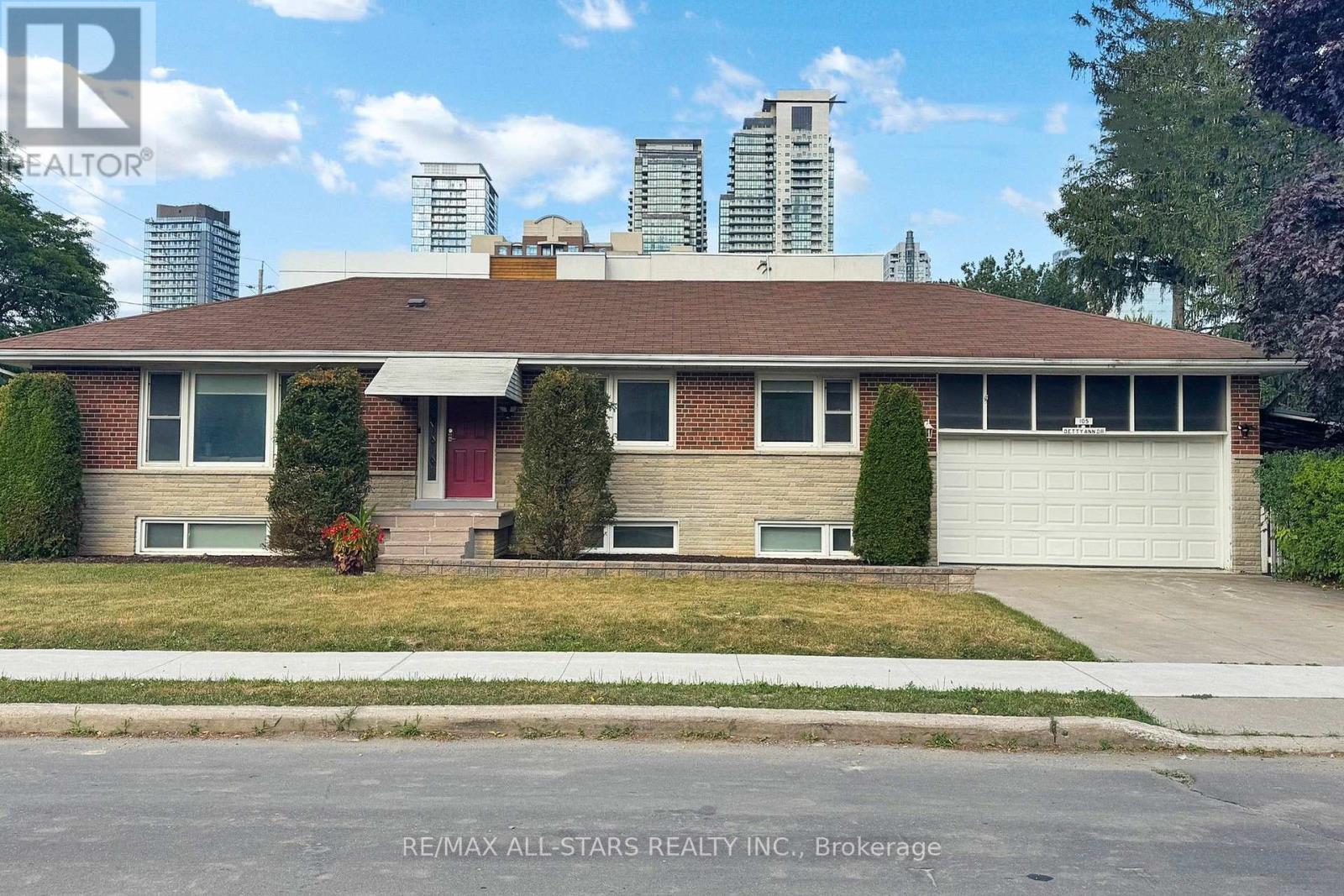 105 Betty Ann Drive — photo 24
