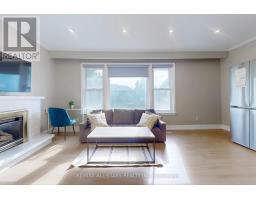 105 Betty Ann Drive, Toronto, ON M2N1X1 Photo 6