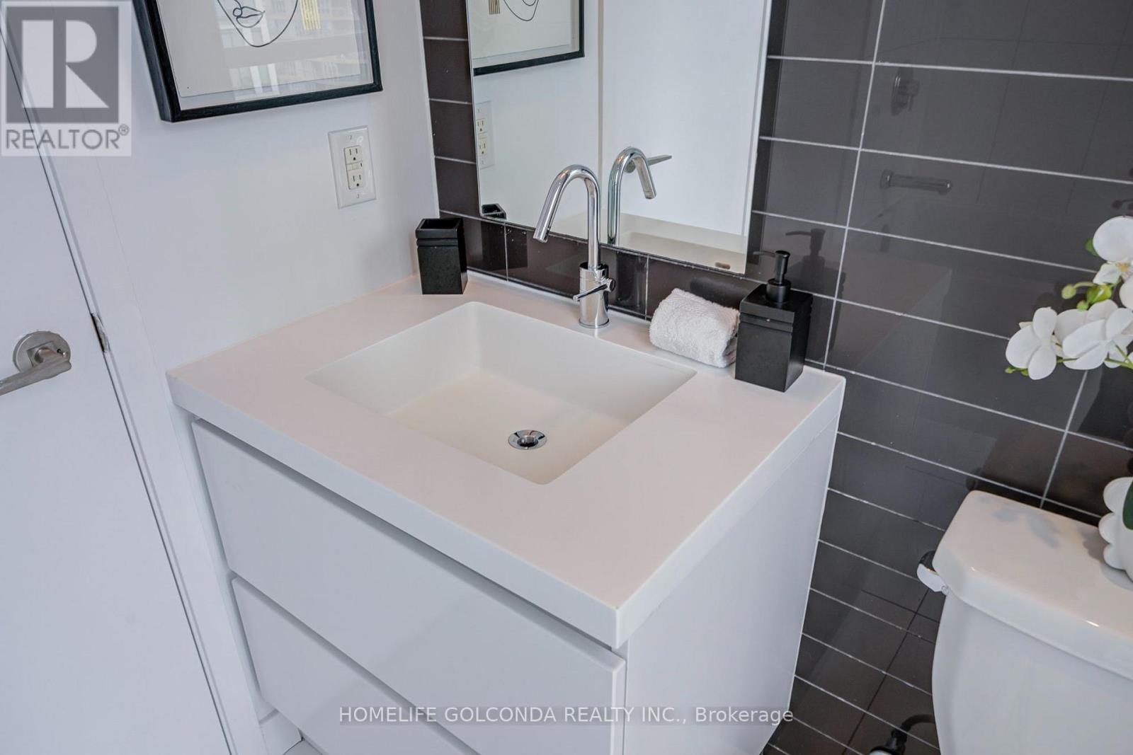 #1512 85 QUEENS WHARF ROAD - 24