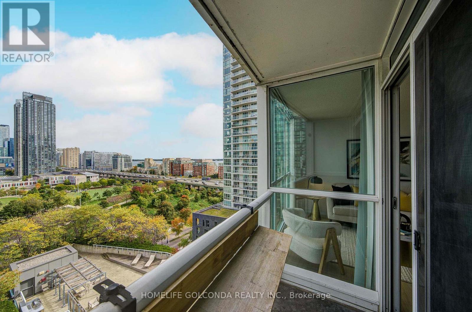 #1512 85 QUEENS WHARF ROAD - 37