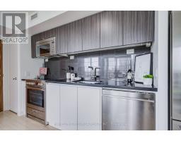 1512 - 85 Queens Wharf Road, Toronto, ON M5V0J9 Photo 10