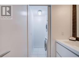 1512 - 85 Queens Wharf Road, Toronto, ON M5V0J9 Photo 32