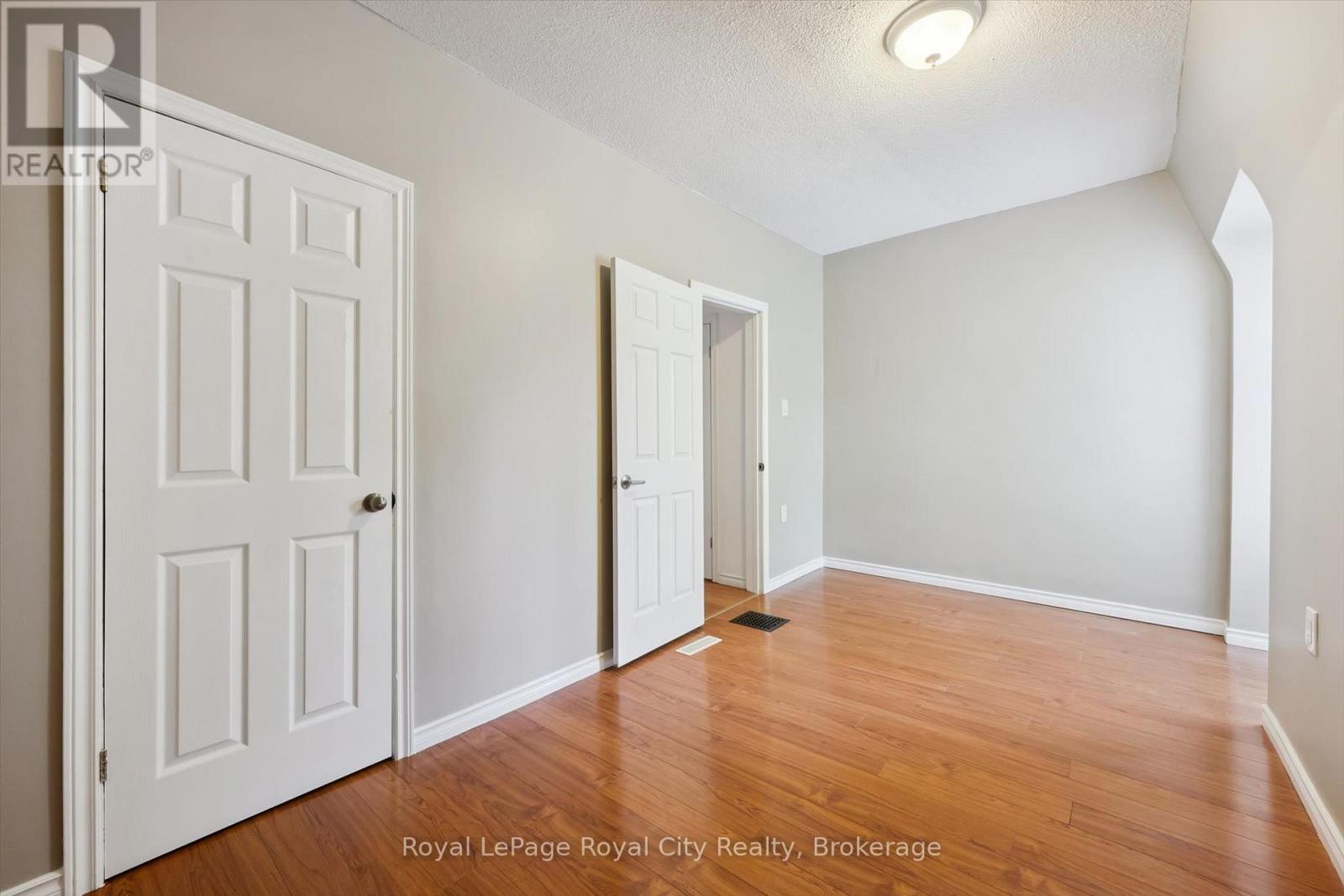 90 Neeve Street — photo 23