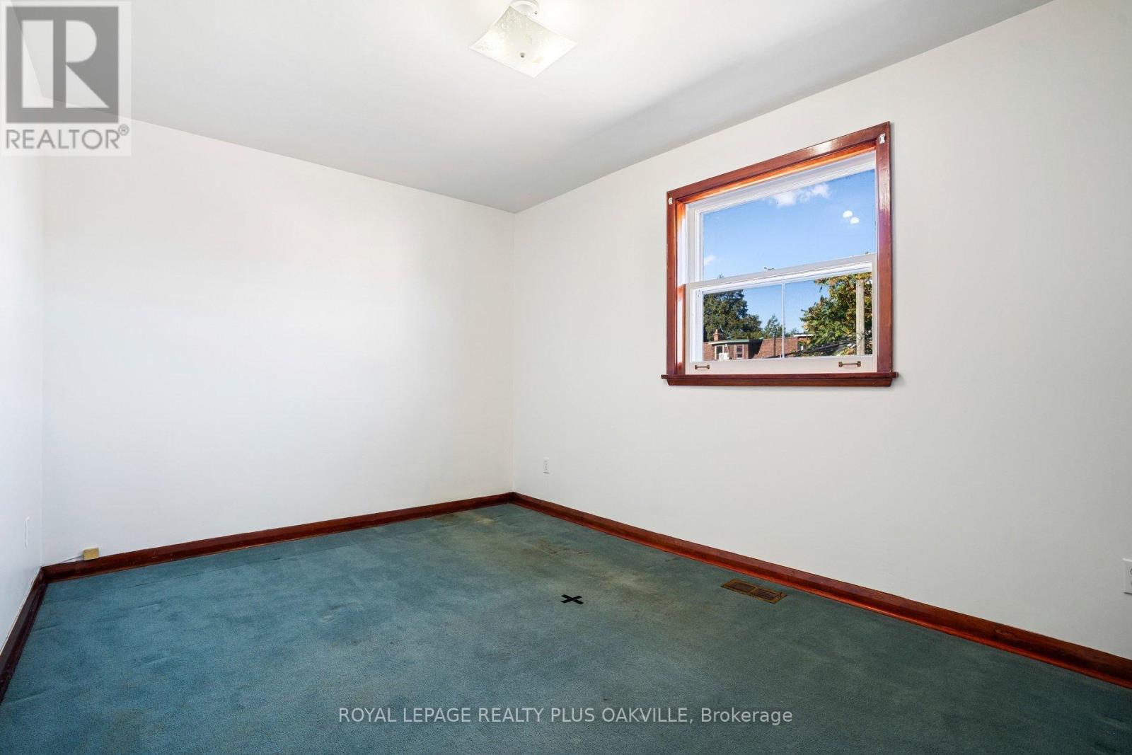 72a Lindsey Avenue, Toronto, ON photo 26