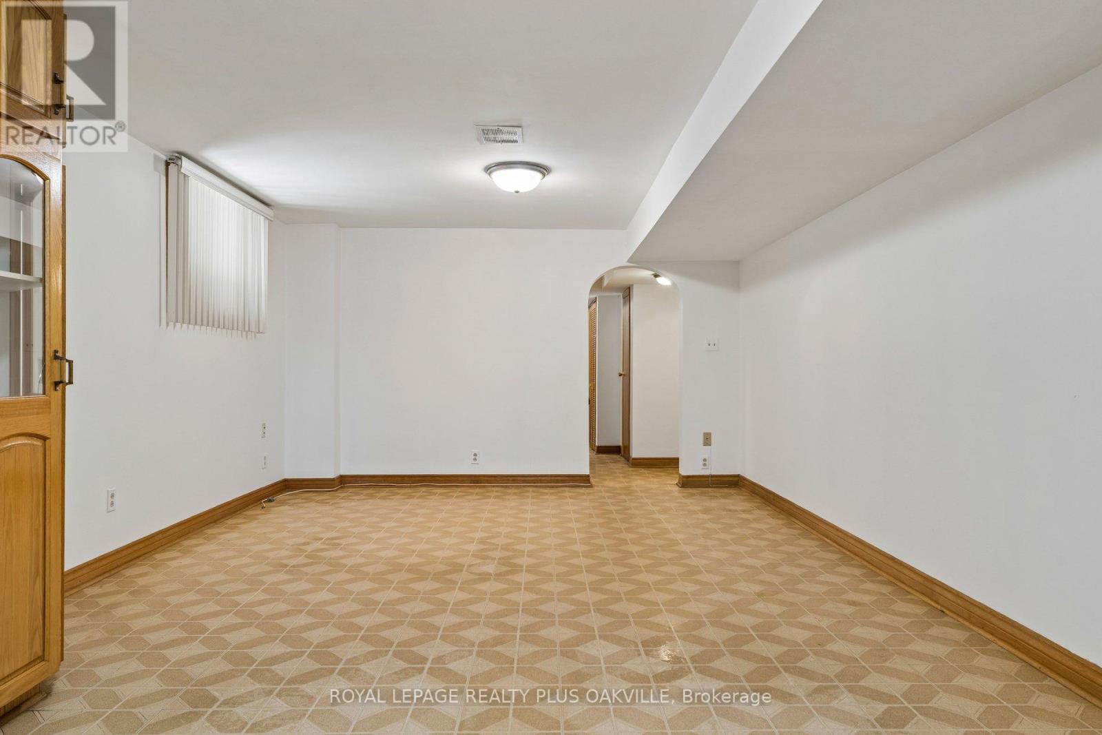 72a Lindsey Avenue, Toronto, ON photo 34