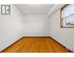 72a Lindsey Avenue, Toronto, ON M6H1E3 Photo 15
