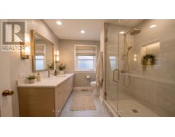 72a Lindsey Avenue, Toronto, ON M6H1E3 Photo 24