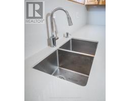 72a Lindsey Avenue, Toronto, ON M6H1E3 Photo 37