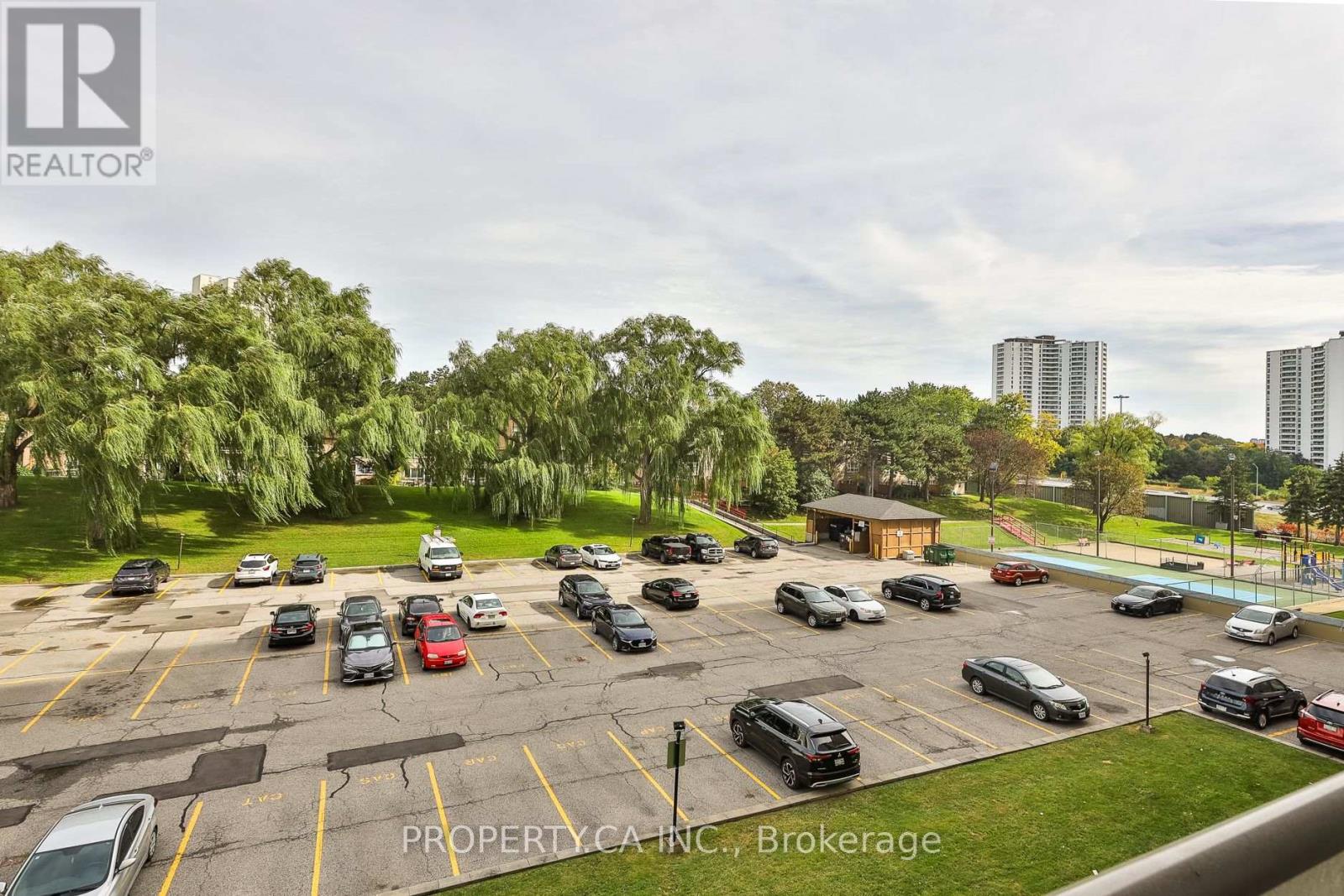 #517 5 PARKWAY FOREST DRIVE - 14