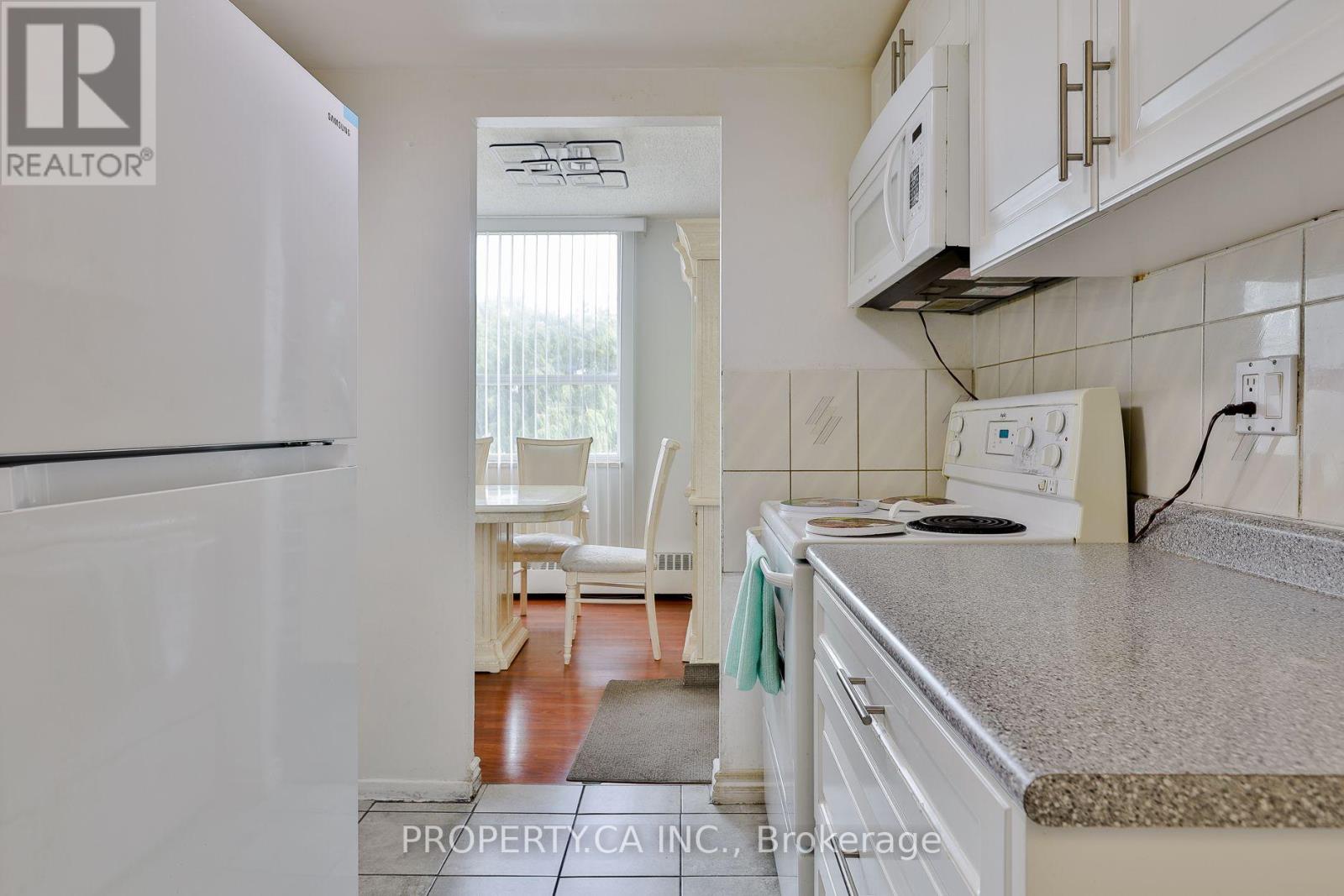 517- 5 Parkway Forest Drive, Toronto, ON photo 17