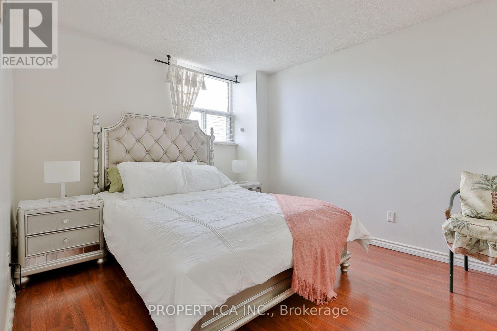 517- 5 Parkway Forest Drive, Toronto, ON photo 29