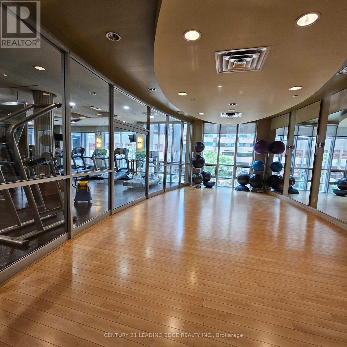 761 Bay Street — photo 14
