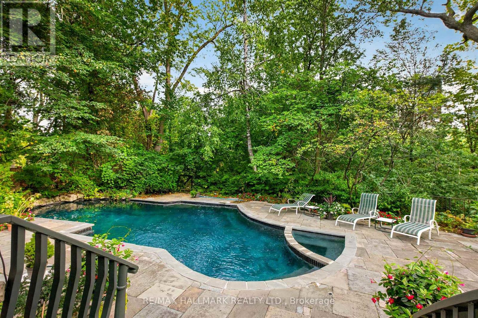 11 PINE HILL ROAD, Toronto (Rosedale-Moore Park) — photo 9
