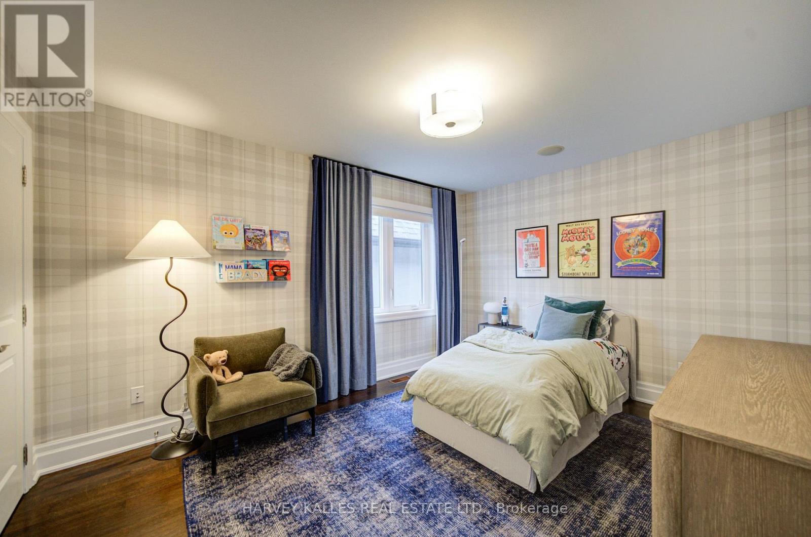 328 DOUGLAS AVENUE - 30
