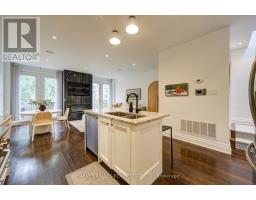 328 Douglas Avenue, Toronto, ON M5M1H1 Photo 14