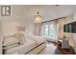 328 Douglas Avenue, Toronto, ON M5M1H1 Photo 23