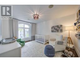 328 Douglas Avenue, Toronto, ON M5M1H1 Photo 28