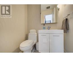Bedroom - 328 Douglas Avenue, Toronto, ON M5M1H1 Photo 9
