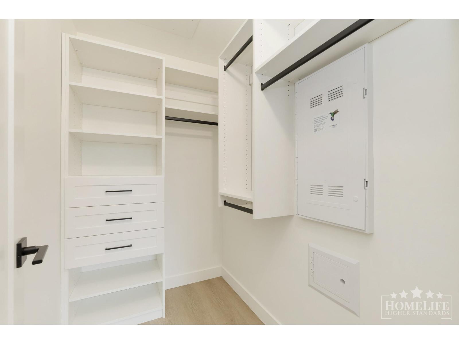 302 10425 147 STREET, Surrey - Image 1