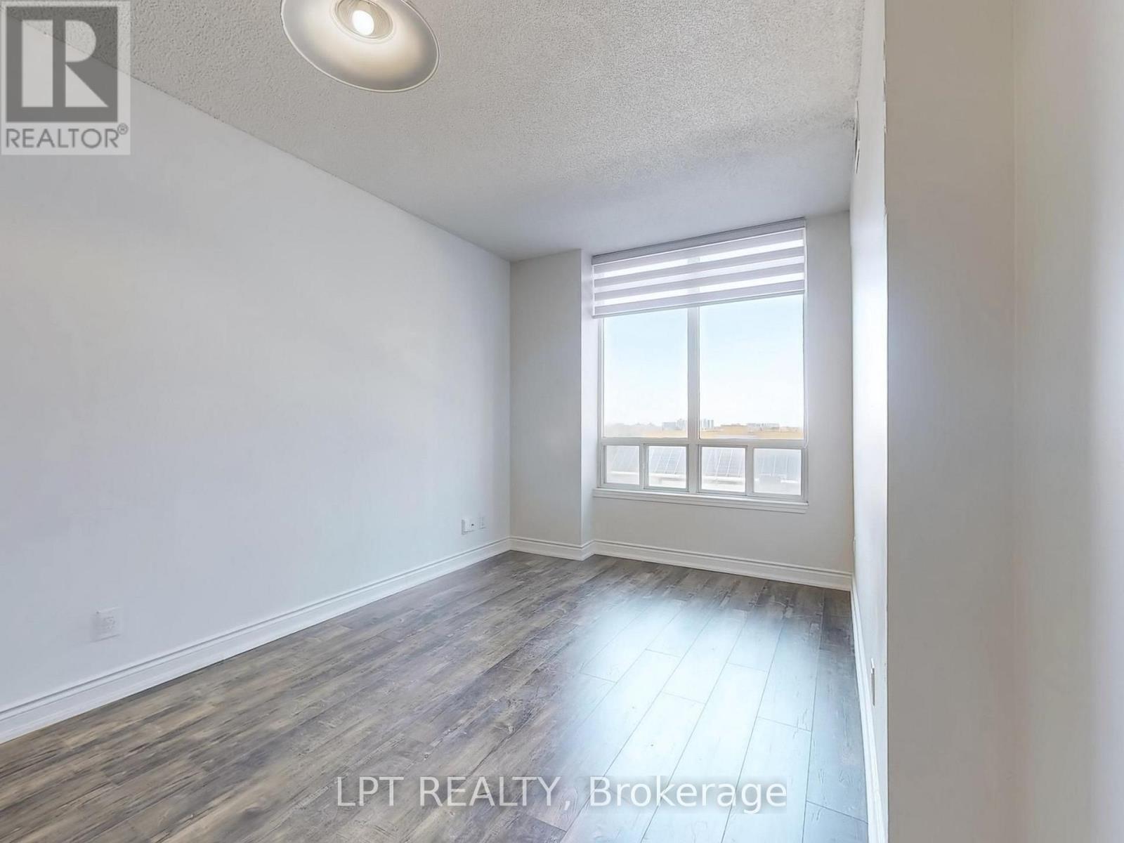 8 Hillcrest Avenue — photo 11