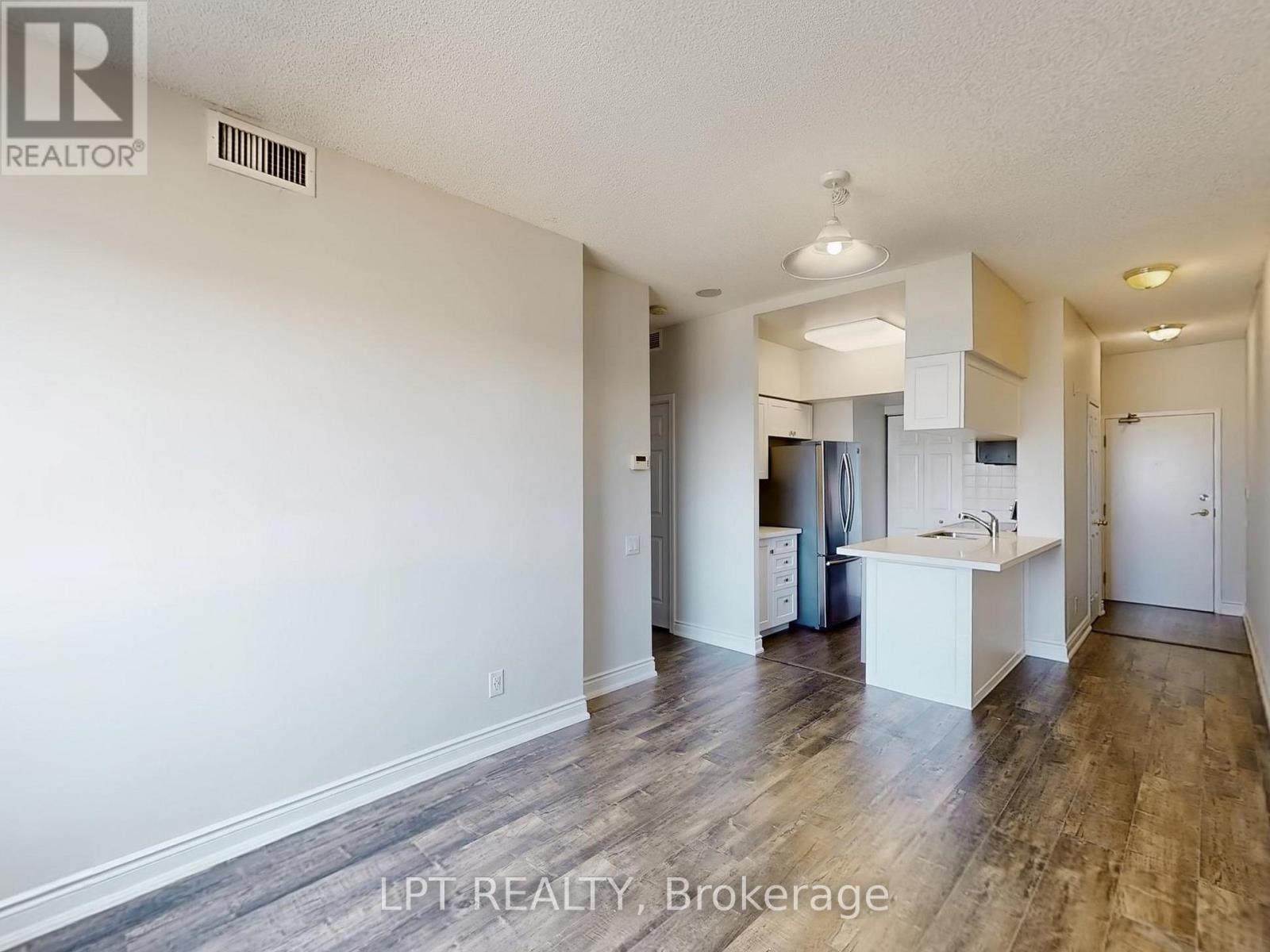 8 Hillcrest Avenue — photo 7