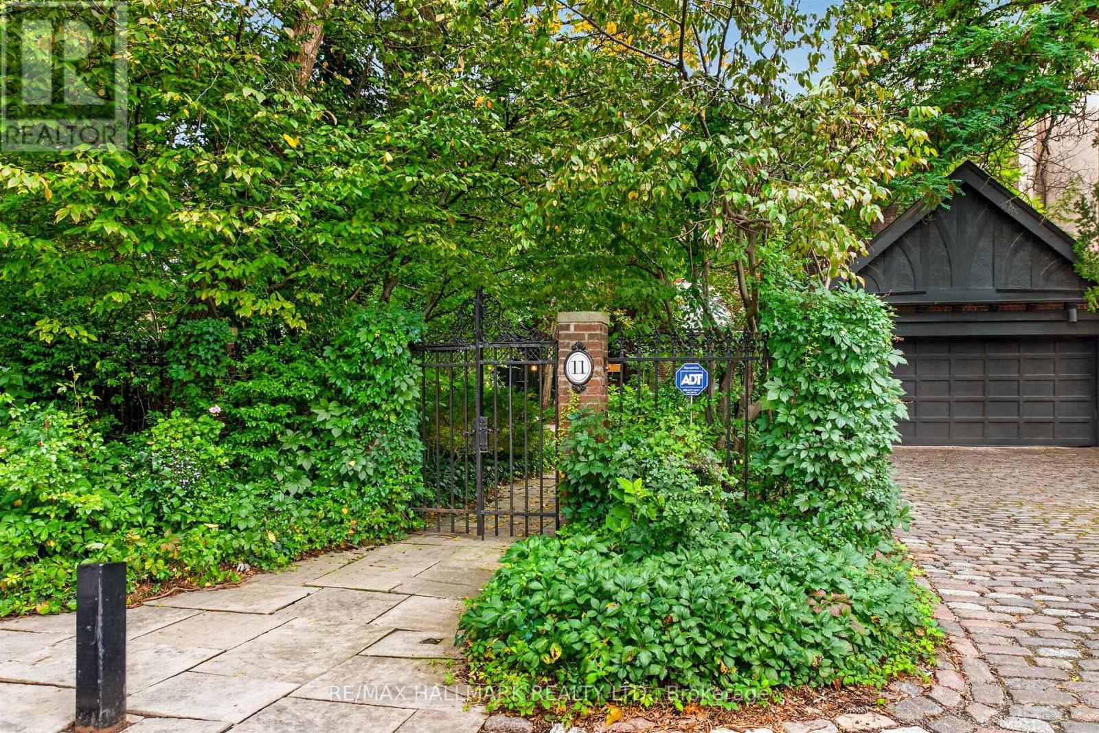 11 Pine Hill Road — photo 4